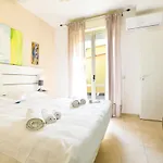 Aurora شقة فندقية