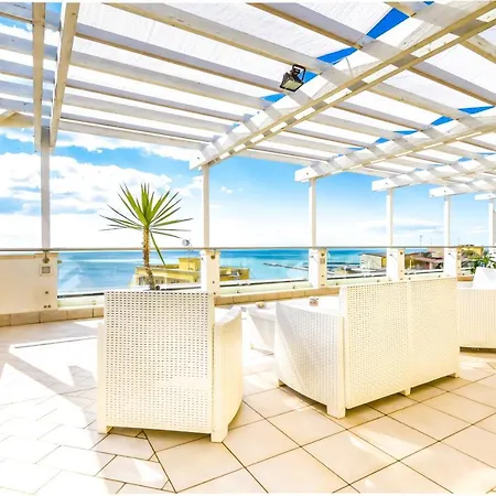 Aurora Apart-hotel 3*