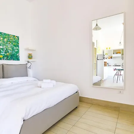 Apart-hotel Aurora 3*