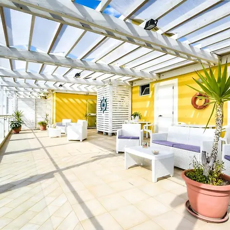 Aurora Apart-hotel Gela