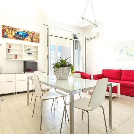 Aurora Apartmanhotel 4*